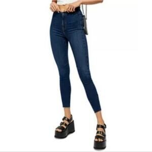 Free People High Waisted Skinny Jeans in Dark Wash size 28